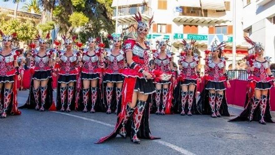 Una filà de los Moros y Cristianos de Moraira