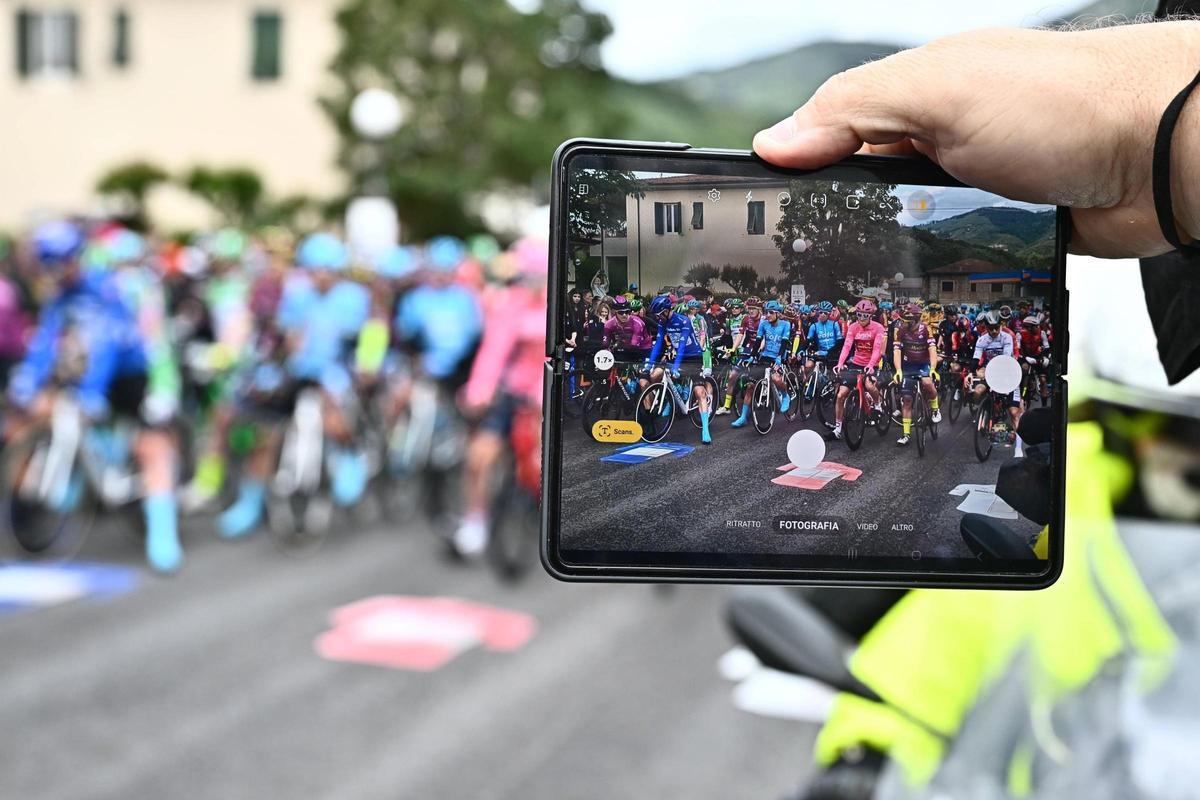 La 11ª etapa del Giro de Italia. La 11ª etapa del Giro de Italia.