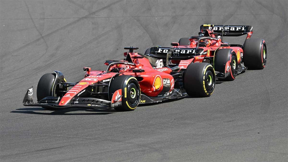 Leclerc y Sainz, durante la carrera en el Hungaroring