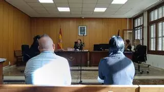 Piden tres años de cárcel a una pareja por espiar a sus vecinos con cámaras