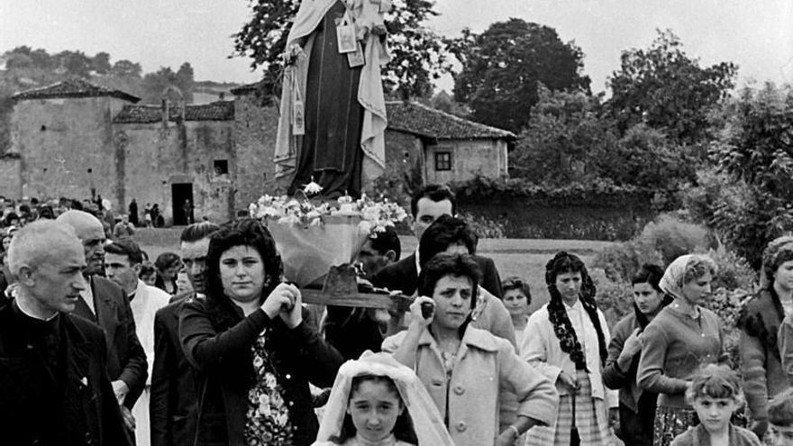 La guerra que empezó en la romería del Carmen de Tamargo - La Nueva España - Vimarsana News
