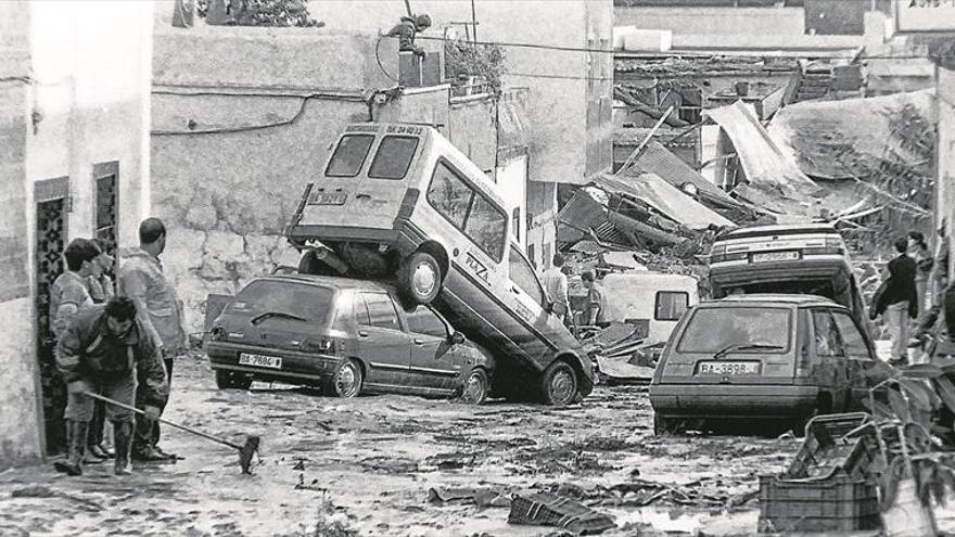 Dos décadas después de la riada de 1997 en Badajoz aún quedan flecos pendientes