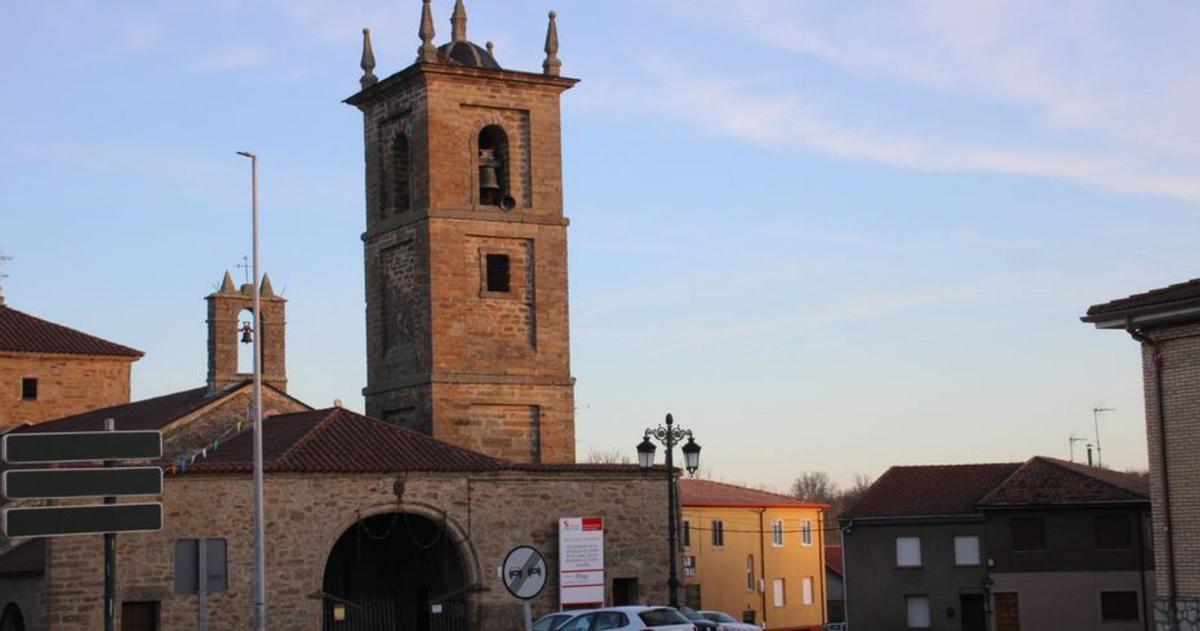 Santuario de Nuestra Señora de la Carballeda, en Rionegro del Puente.  | A. S.