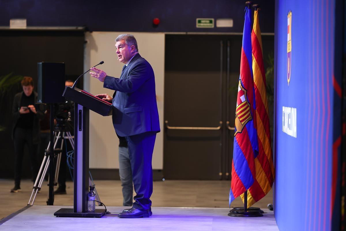 Laporta, durante su comparecencia ante los medios.