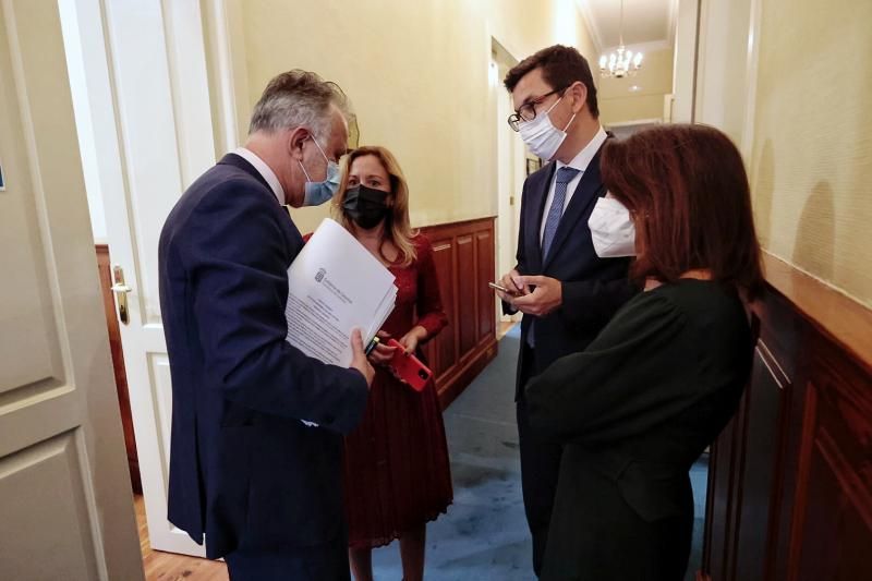 Pleno en el Parlamento de Canarias, 10/11/2021