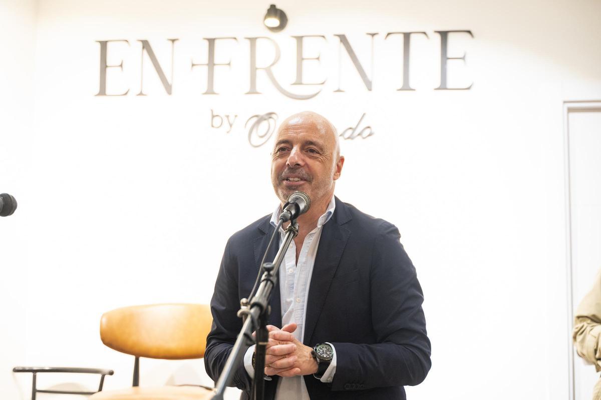 Fotogalería | Estreno por todo lo alto de En frente by Oquendo en Cáceres Fotogalería | Estreno por todo lo alto de En frente by Oquendo en Cáceres