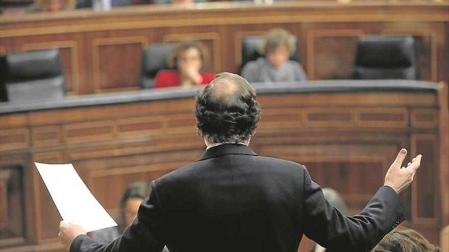 El veto del PP al indulto por rebelión busca la caída de Puigdemont
