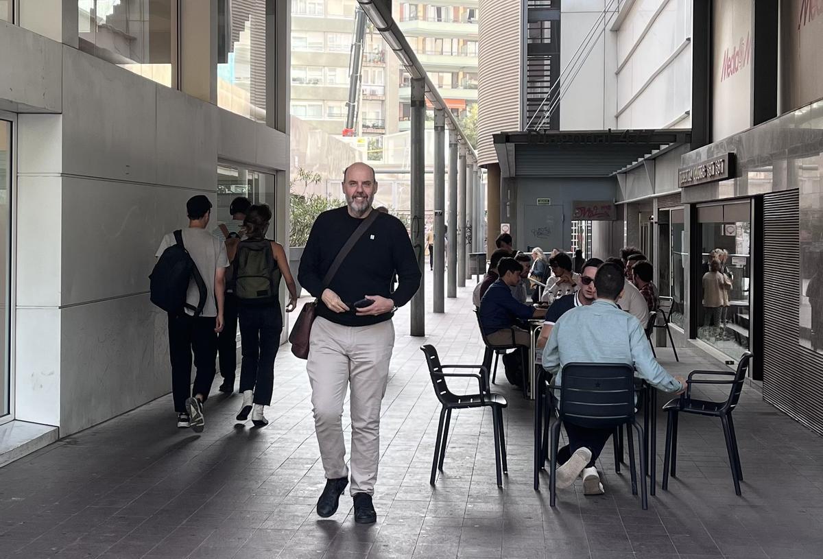 Jordi Basté s’aixeca a les 4.24 del matí