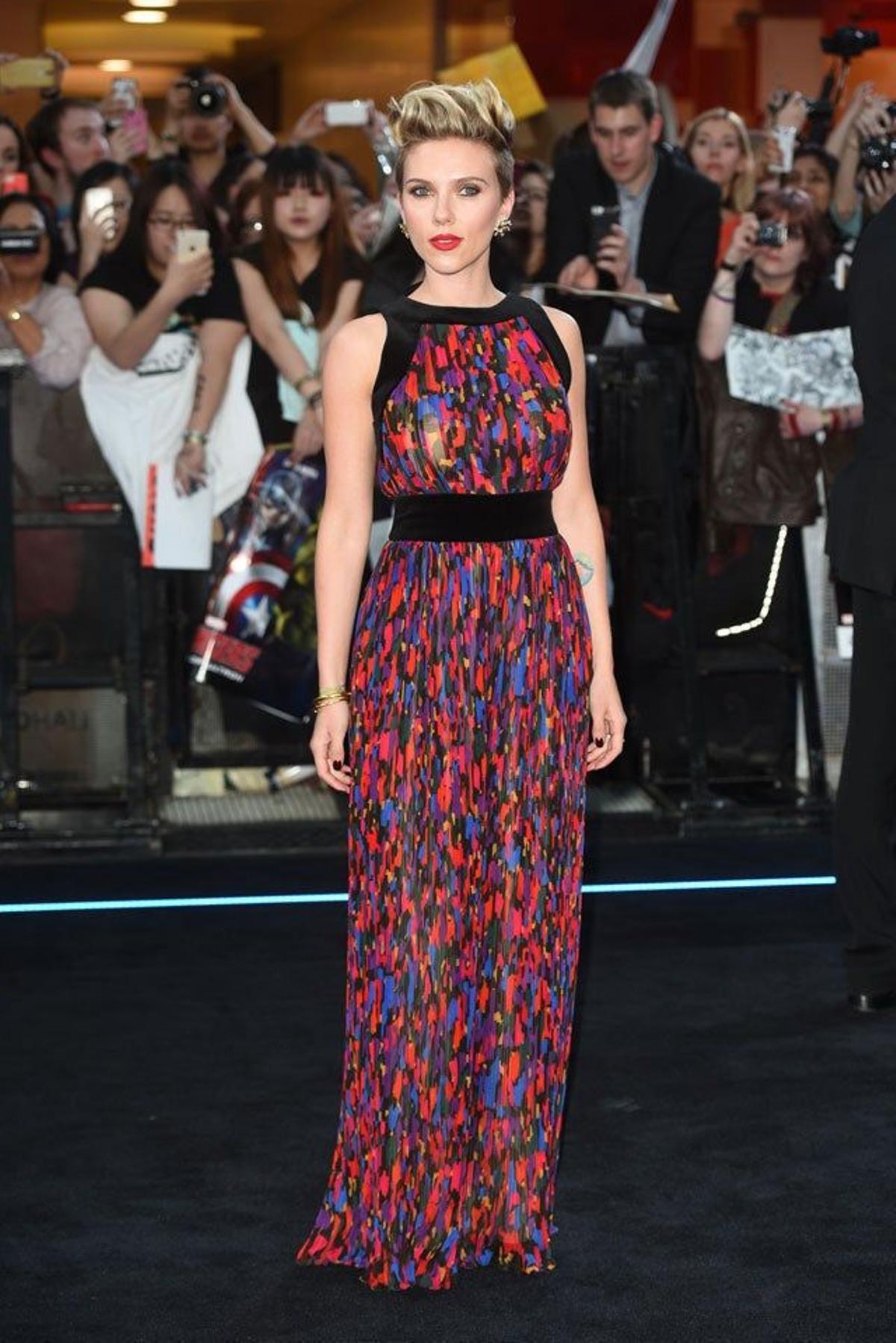Scarlett Johansson en el estreno londinense de 'Los Vengadores: la era de Ultrón'