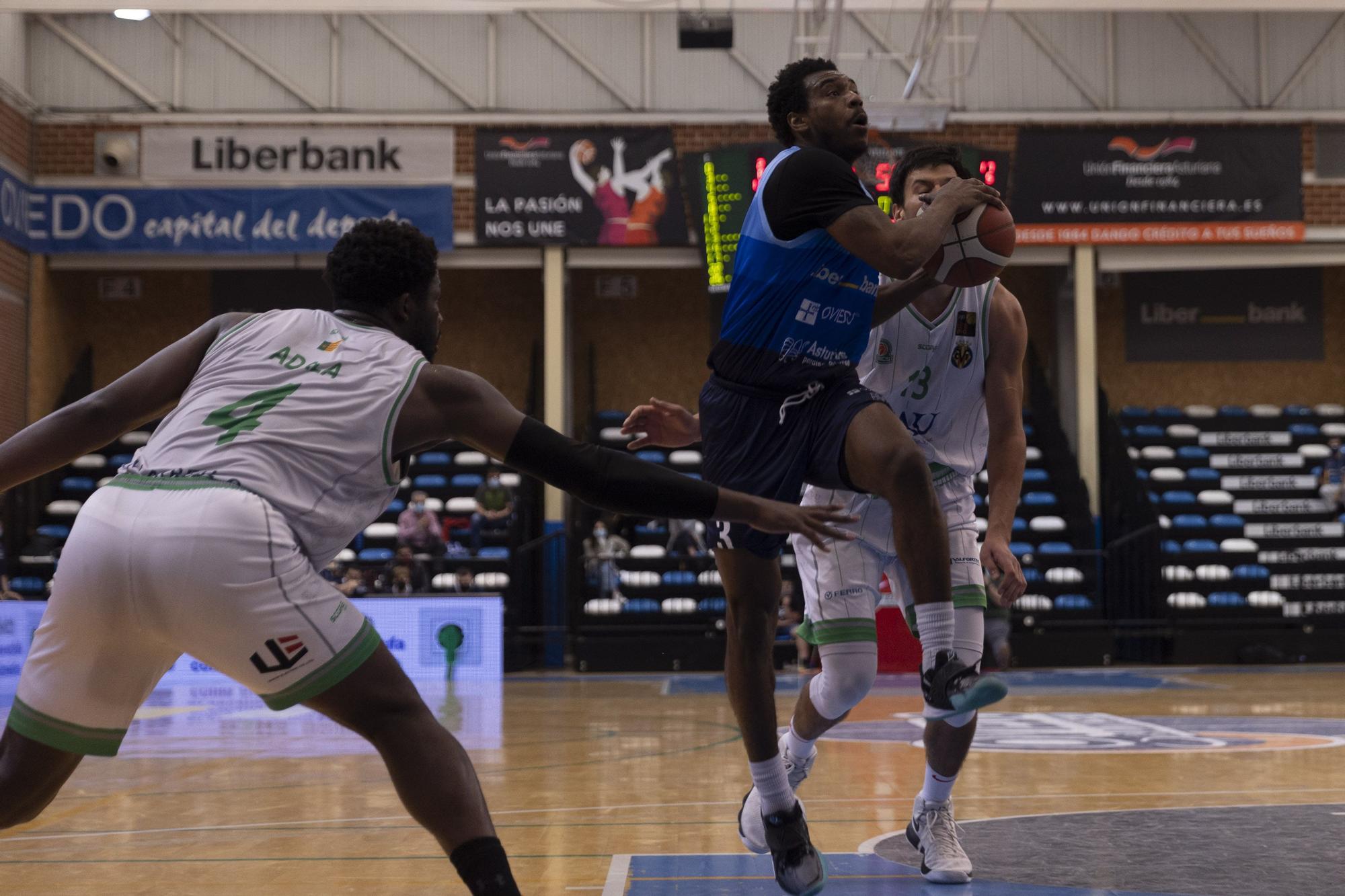 Nuevo recital del Oviedo Baloncesto: gana al Castelló por 91-77