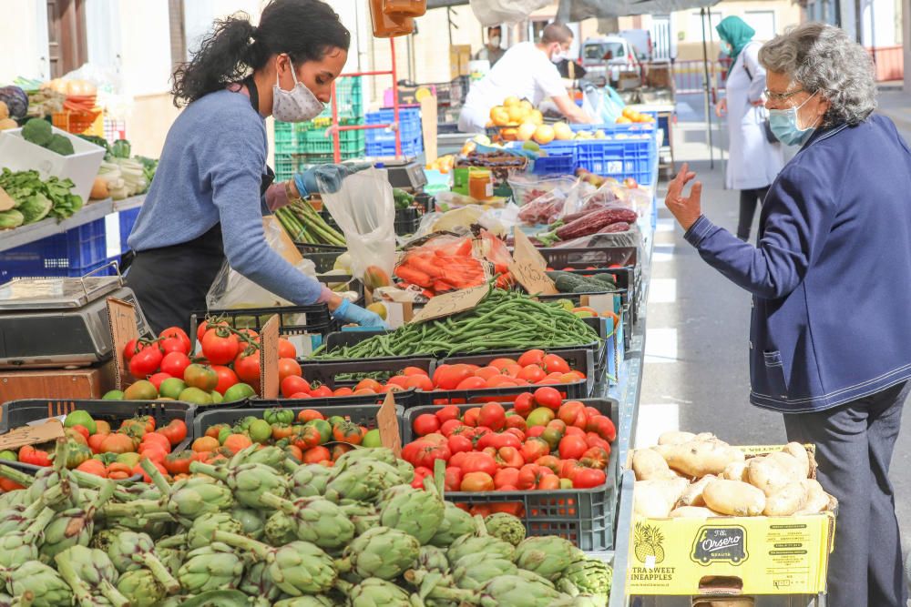 Sólo alimentación y productos de primera necesidad