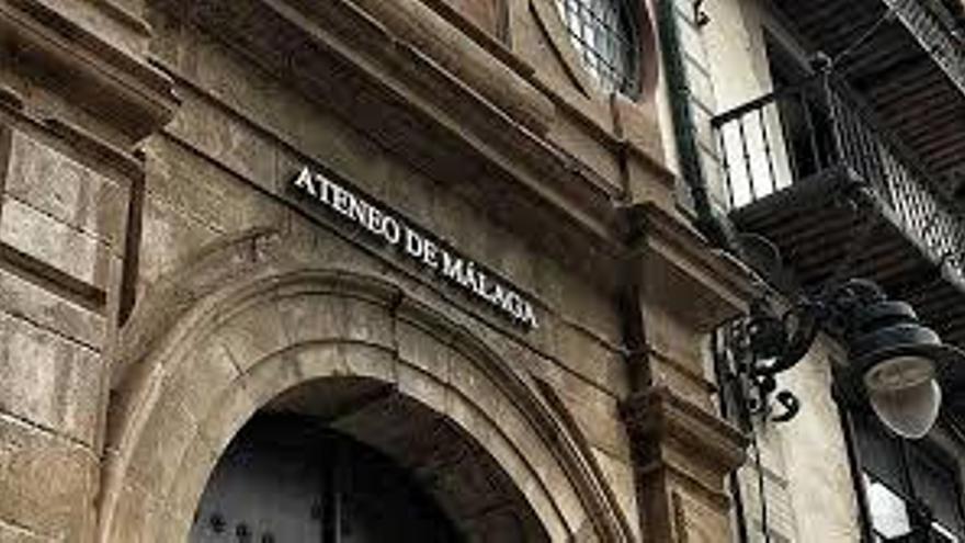 La fachada del Ateneo de Málaga