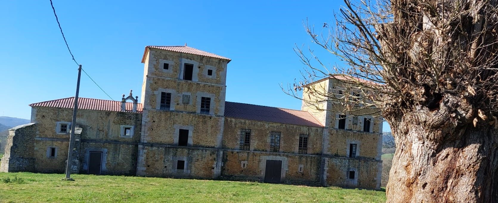 Cinco palacios y mil historias de amor: así son las edificaciones más nobles que conserva Llanera