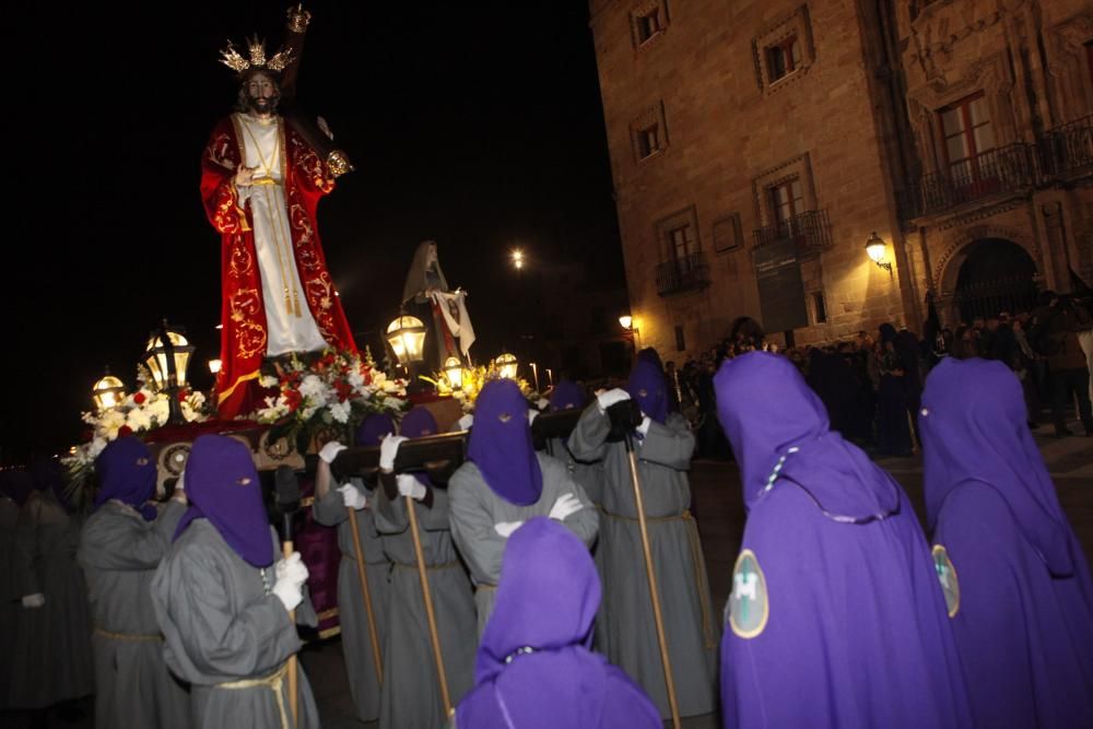 Procesión del Miércoles Santo en Gijón