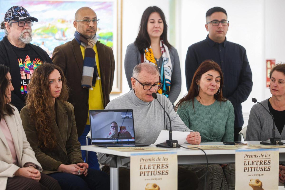 Presentación de la convocatoria de los Premis de les Lletres Pitiüses