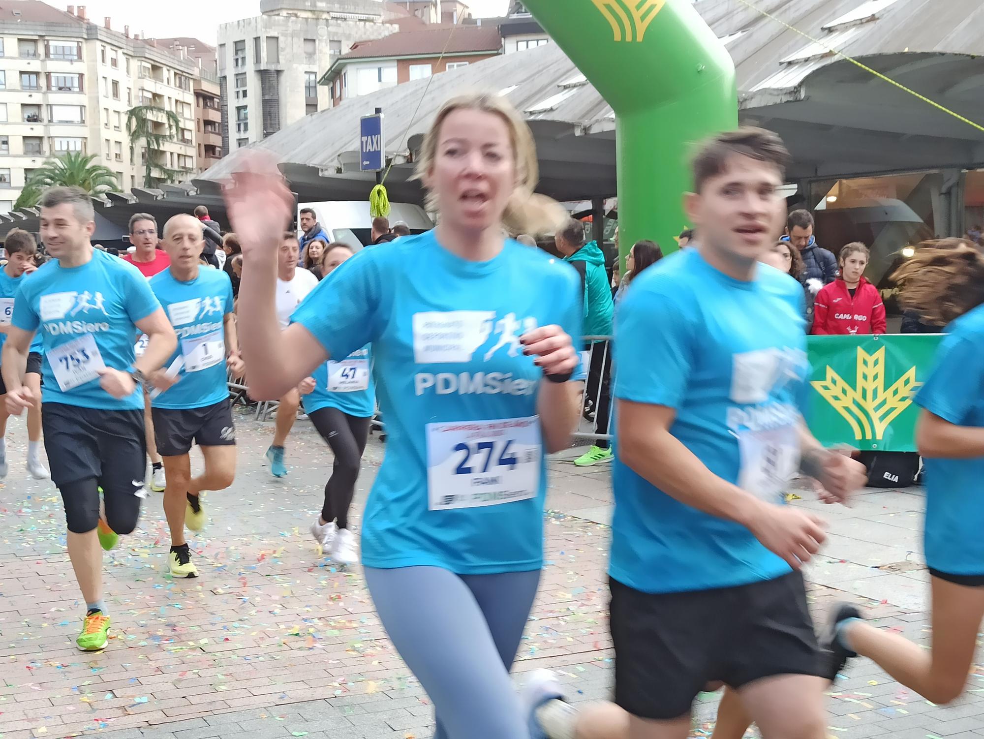 Casi 1.500 participantes disputan la carrera de Fin de Año de Pola de Siero