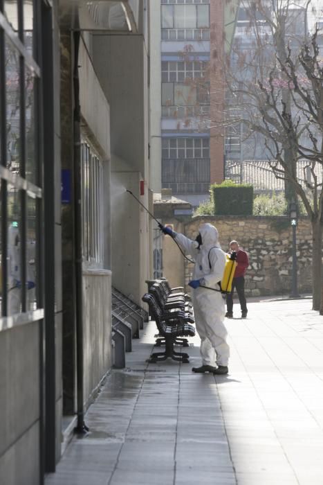 Labores de desinfección en el Santa Teresa