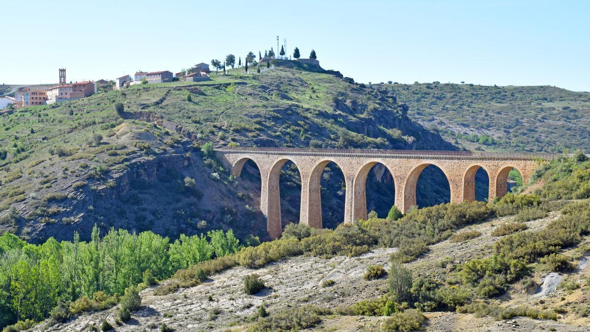 La Vía Verde más larga de España sigue las huellas de un antiguo tren minero