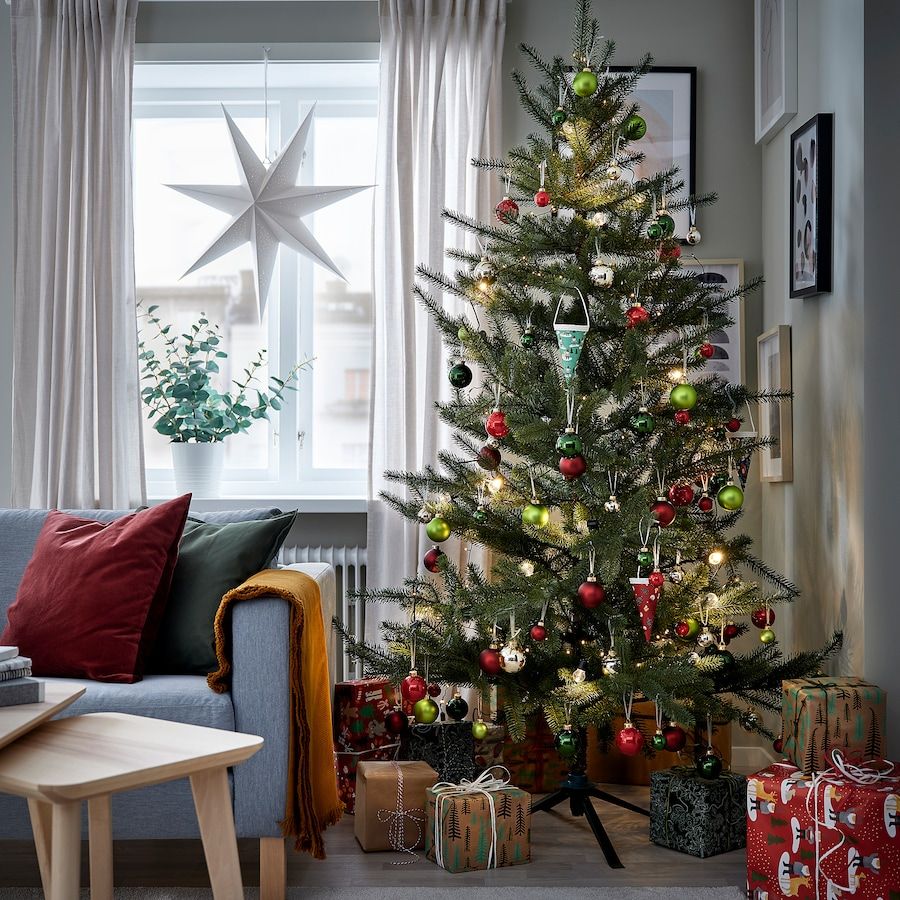 Árbol de Navidad Ikea | Las opción más grande mide 210 centímetros