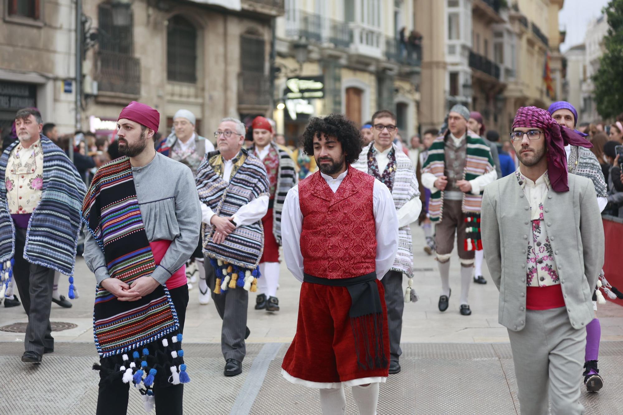 Búscate en el segundo día de ofrenda por la calle Quart (entre las 18:00 a las 19:00 horas)