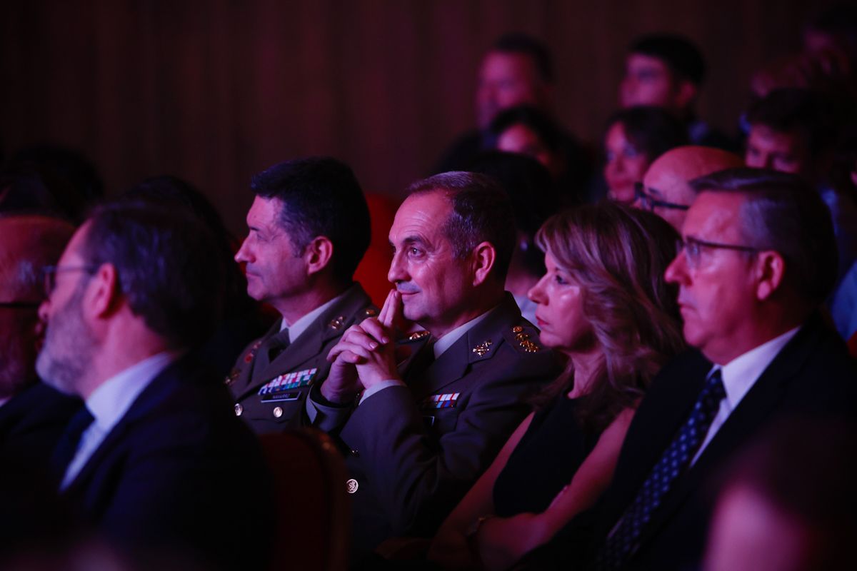 El Ayuntamiento entrega sus Medallas de la Ciudad