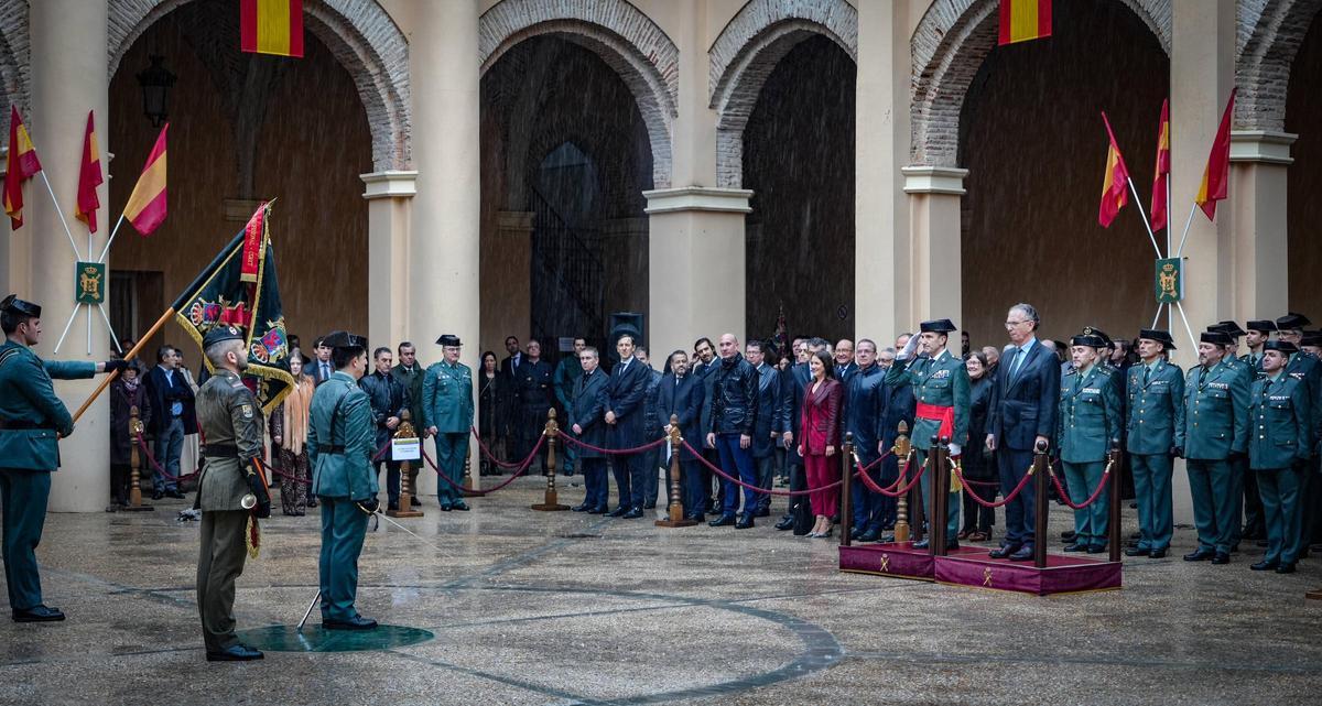 Fotogalería | Homenaje de despedida al general de división José Manuel Santiago Marín