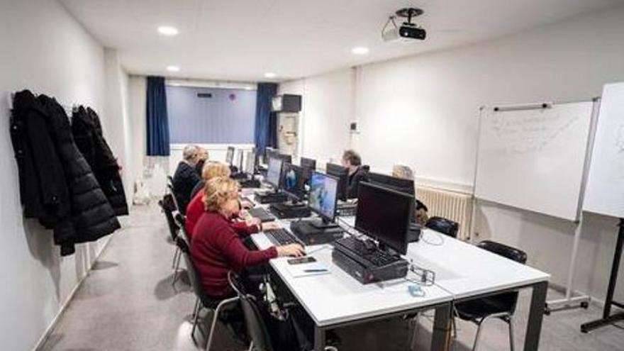 Els centres cívics de Manresa reprenen la seva programació amb noves propostes
