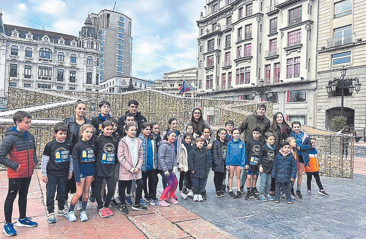 Los atletas del San Ignacio despidieron 2025 corriendo la San Silvestre