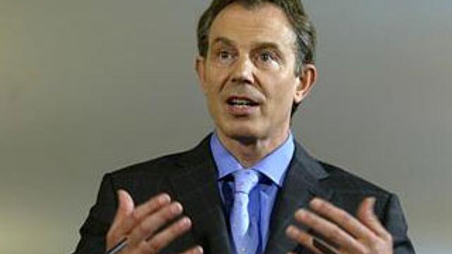 Blair afirma que buscaba en Dios la fuerza para ser primer ministro