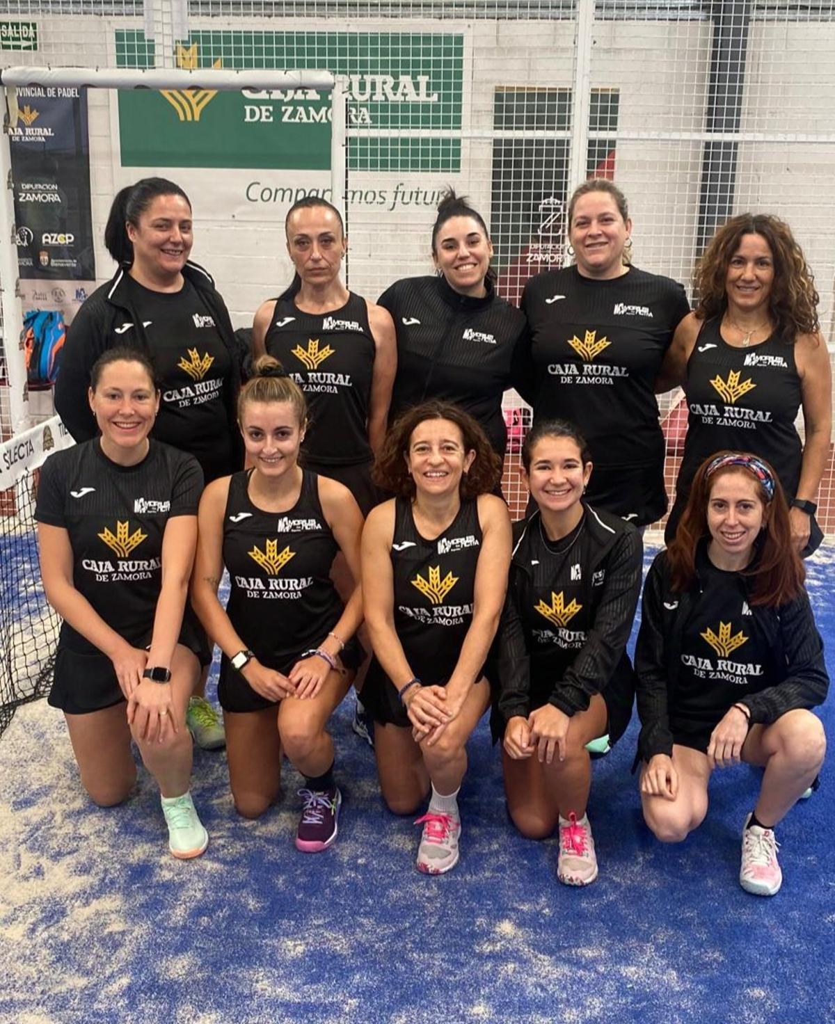 Equipo femenino Caja Rural de Zamora de Morales Pádel Indoor.