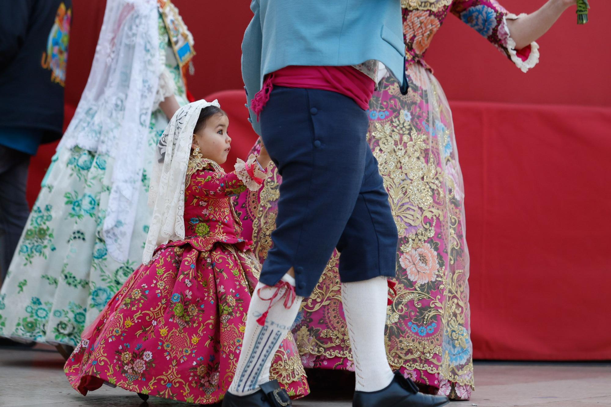 Búscate en el primer día de la Ofrenda en la calle San Vicente entre las 18:00 y las 19:00