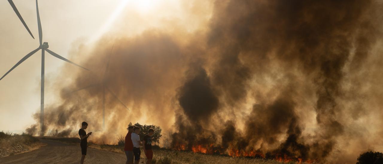 ZAMORA. INCENDIO VEGALATRABE MUGA