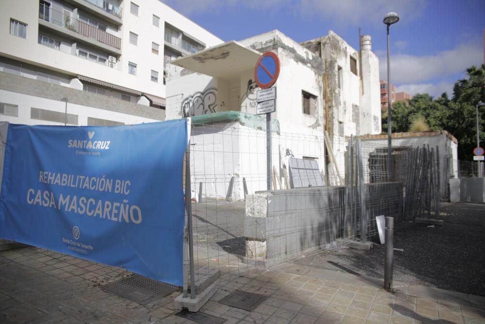 Fotos de las actividades que paran hoy en Santa Cruz de Tenerife  | 30/03/2020 | Fotógrafo: Delia Padrón