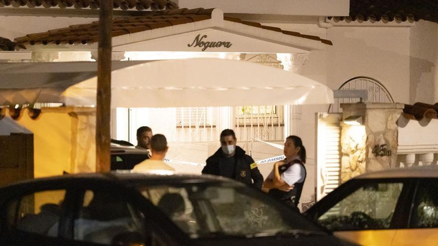 El asesino de Empuriabrava, en Girona, ejecutó a la mujer mientras dormía