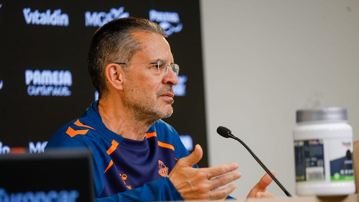Pedro Martínez confirma las bajas de Valencia Basket para medirse al Madrid