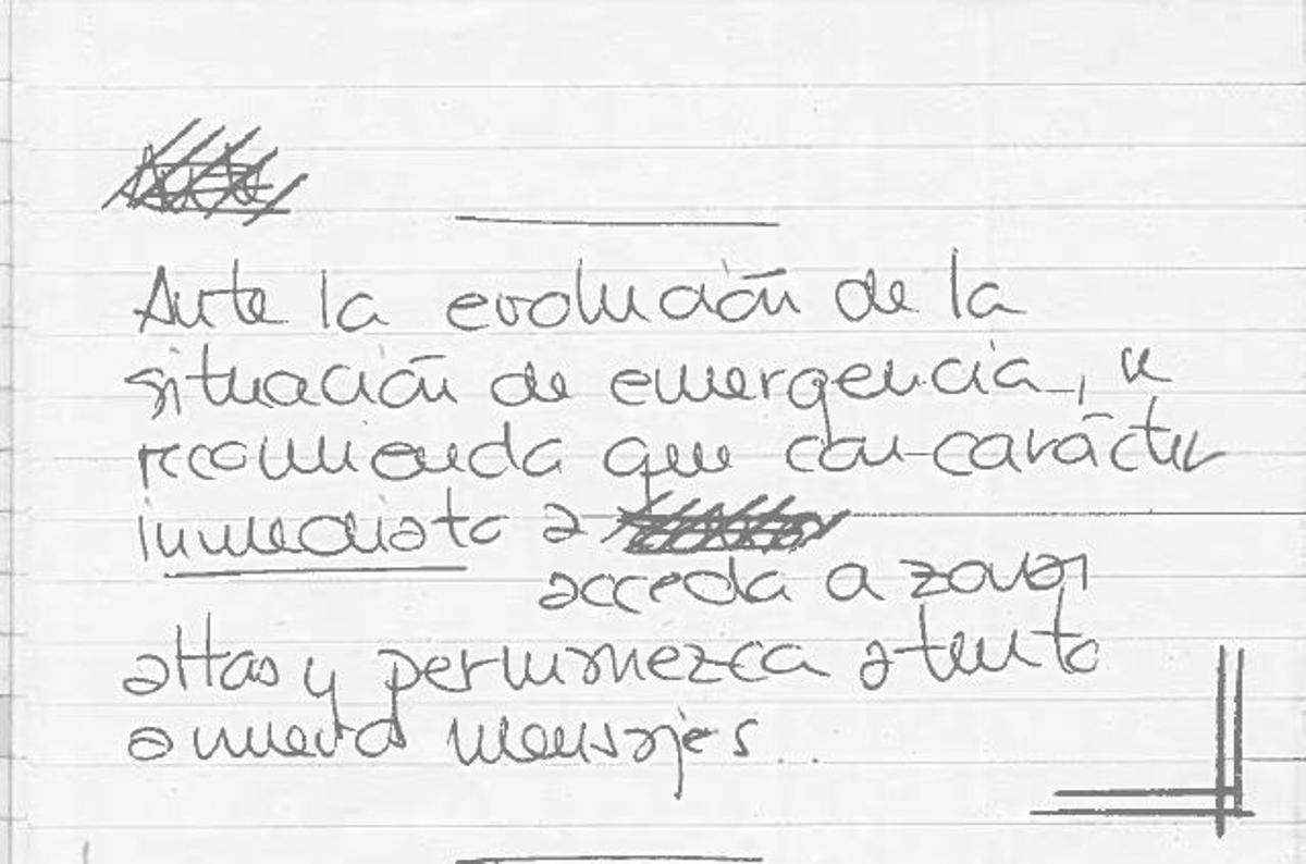 Primera versión del Es Alert escrita por el funcionario Jorge Suarez en su libreta, e incorporada a la causa.