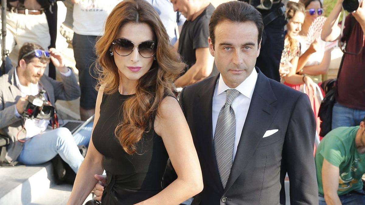 Paloma Cuevas y Enrique Ponce.