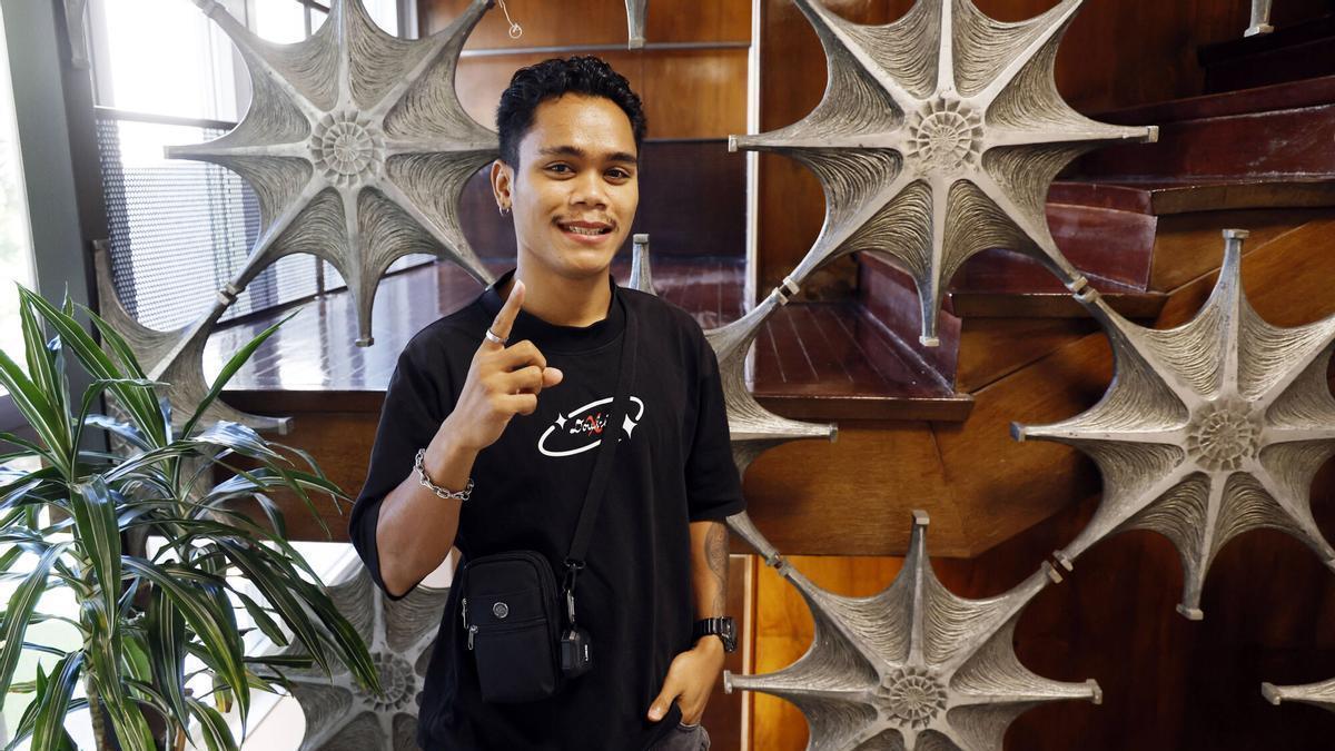 Mondet Youn, nuevo talento del rap camboyano, aprende en el Conservatorio Superior de Música de Vigo