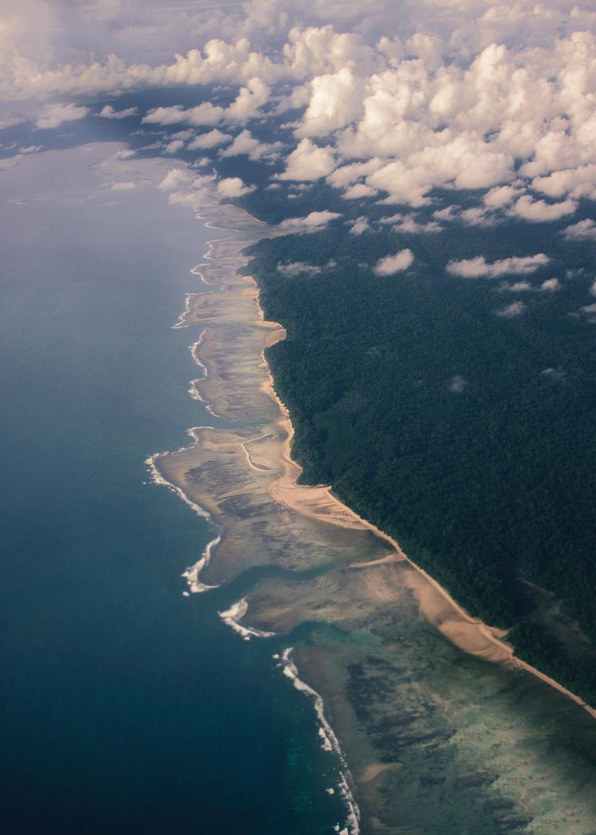 Isla Sentinel del Norte, India