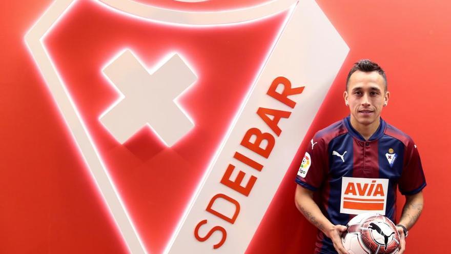 Orellana: &quot;El Eibar no es un paso atrás en mi carrera, sino un desafío&quot;