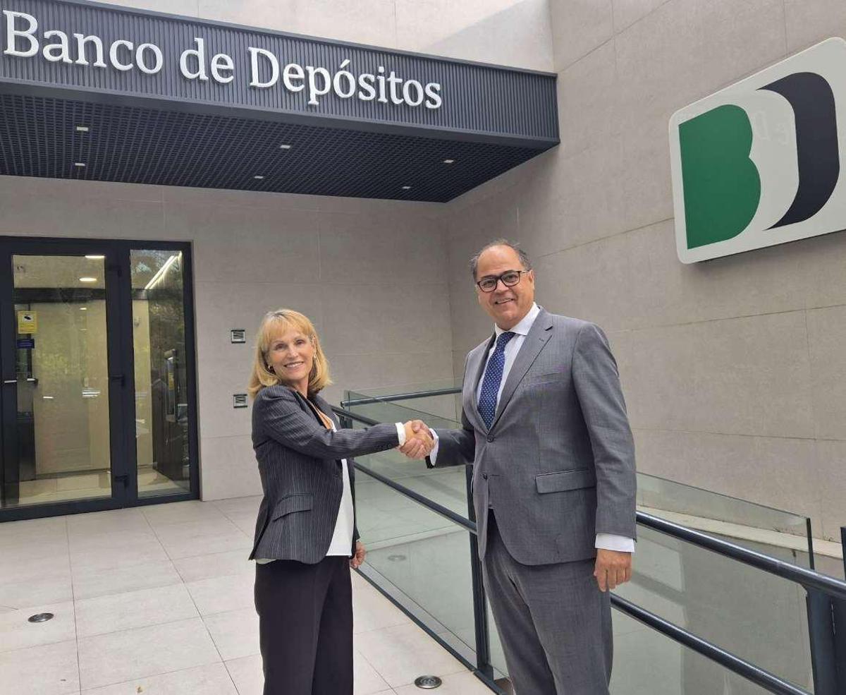 María Vázquez, socia histórica de GFED, y Pablo Llamas, consejero delegado del Banco de Depósitos.