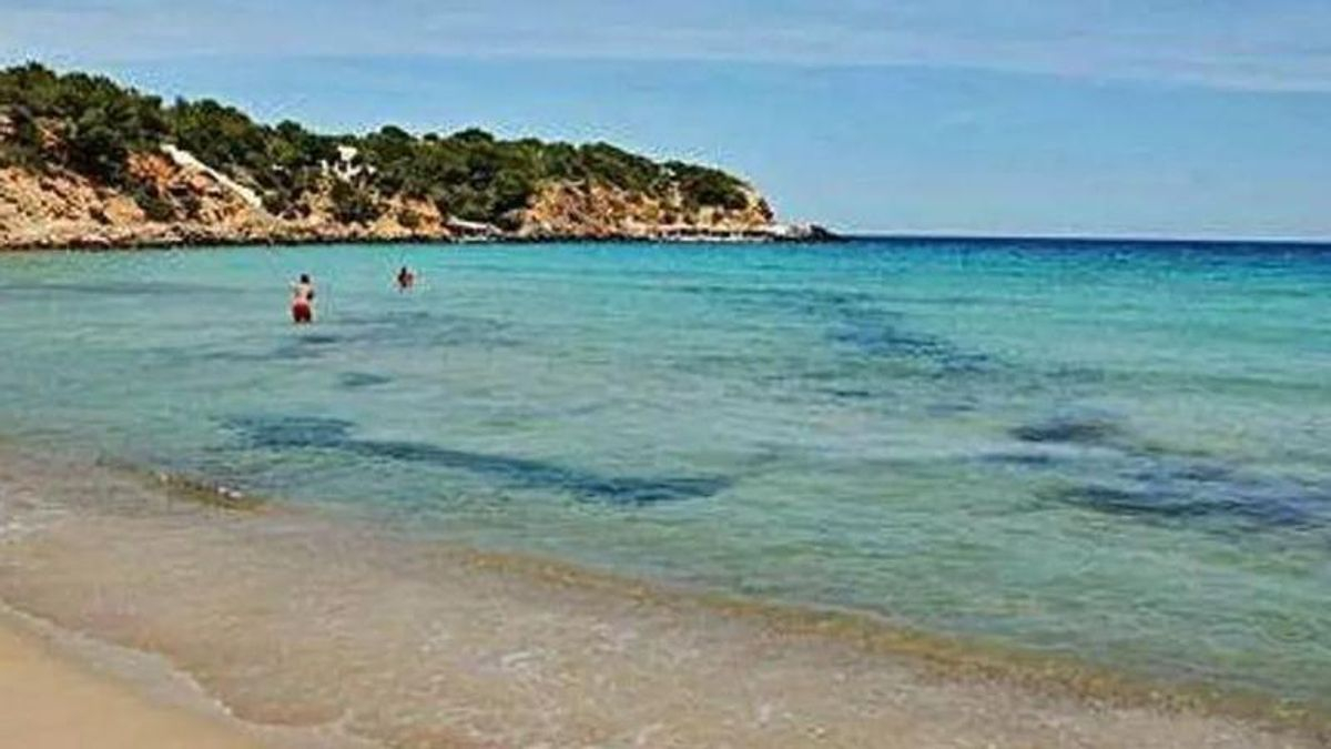 La playa de Cala Llenya