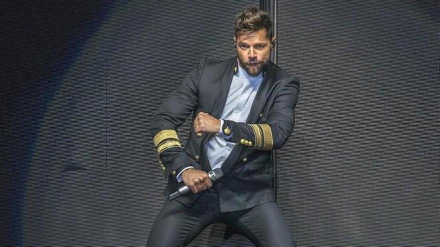 Ricky Martin presenta a su hija en Instagram