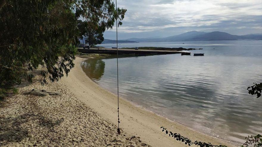 Encuentran a un hombre fallecido en una zona de rocas en la rampa de Ancados, en Boiro