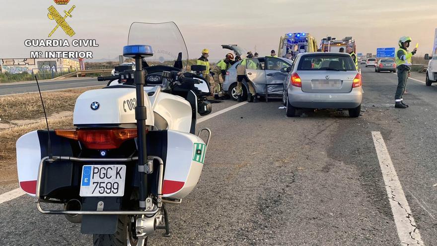 Detenida una mujer de Los Alcázares por provocar dos accidentes, ir sin carné y circular en sentido contrario