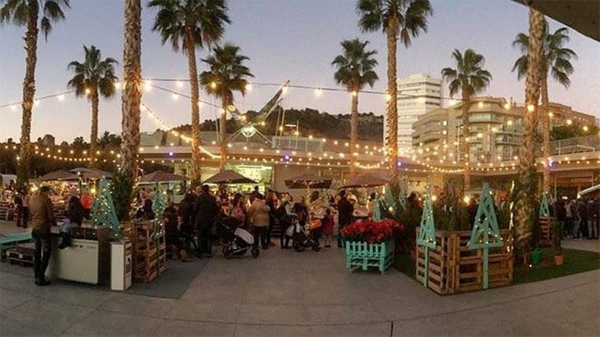 Mercado navideño de Muelle Uno