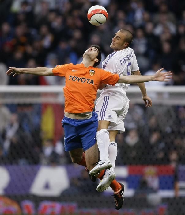 El Valencia CF se impuso por 2-3 al Real Madrid con gol de Arizmendi en el último minuto