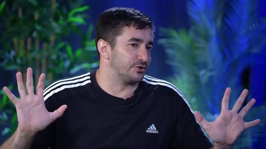Albert Bermúdez: "Mbappé tiene un acento español muy raro"