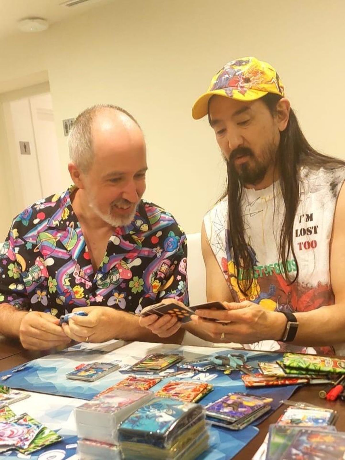 Aoki y Forteza disfrutando de los sobres