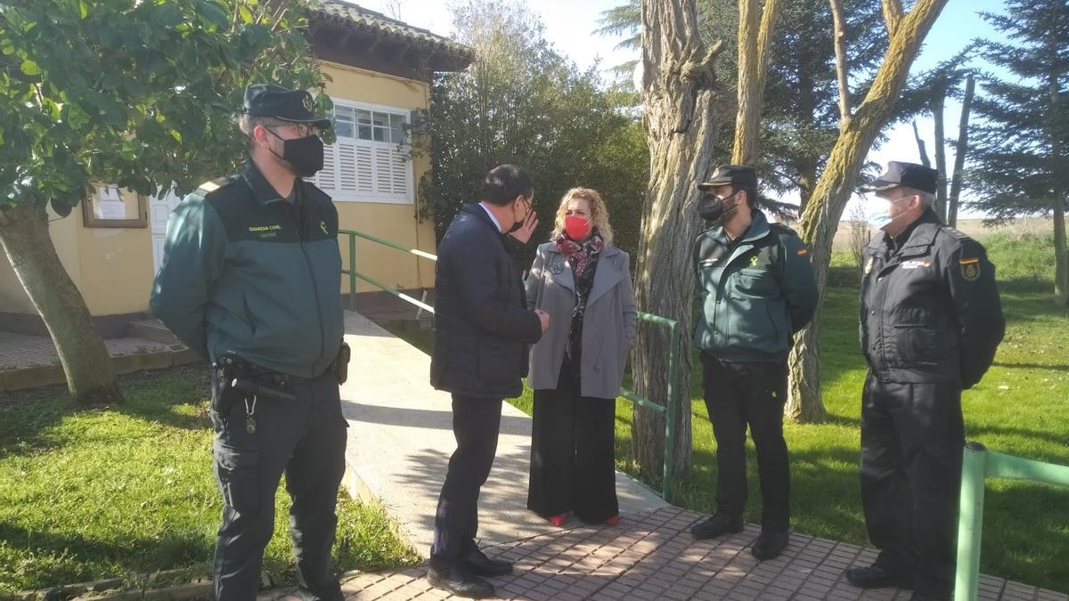 El subdelegado del Gobierno en Zamora de visita en Cotanes del Monte.